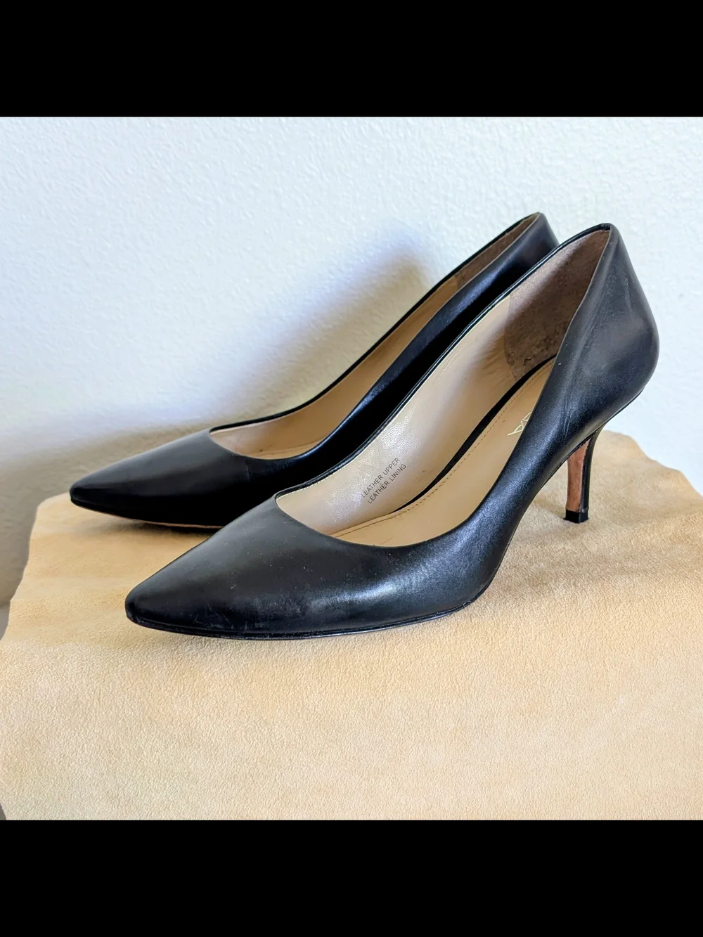 Via Spiga Black Leather Pointed-Toe Pumps